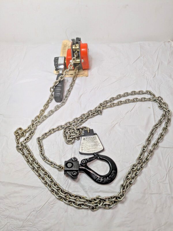 CM Manual Mini-Ratchet Lever Hoist 1100 Lb Capacity 5 Ft Lift 0215