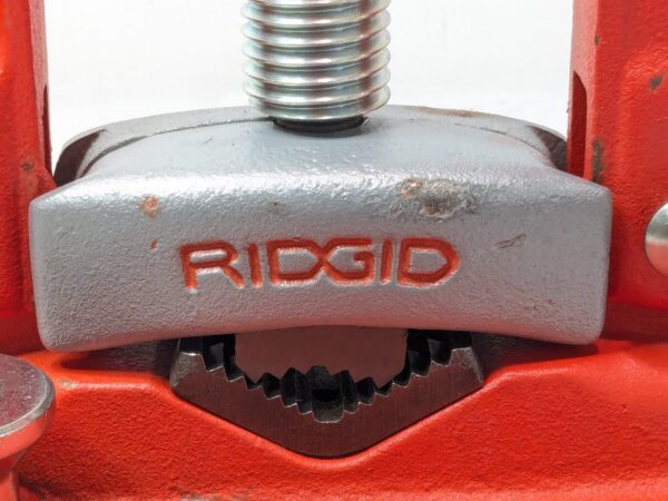 RIDGID Bench Yoke Vise 1/8 - 3"/3-75MM No 23A 40090 INCOMPLETE