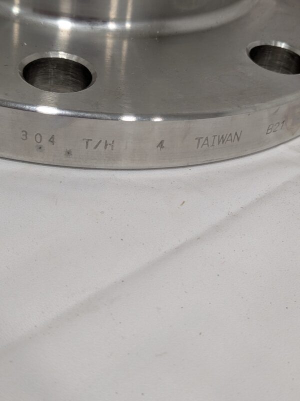 Threaded Pipe Flange 4" Pipe, 9" OD, Stainless Steel, 3/4" Bolt Hole A435-64