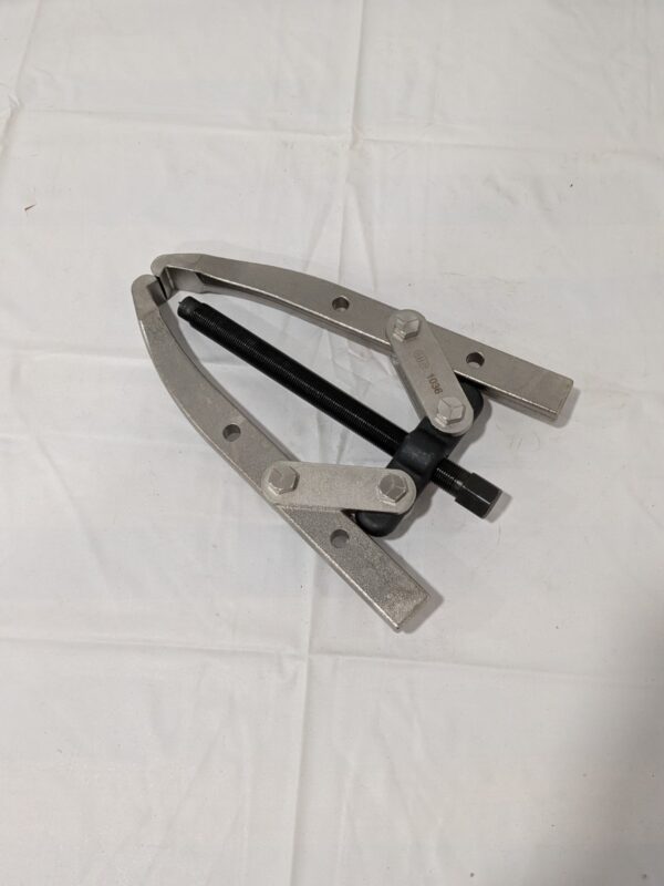 OTC Long Puller 9-1/2" Spread, 7 Ton Capacity, 1036
