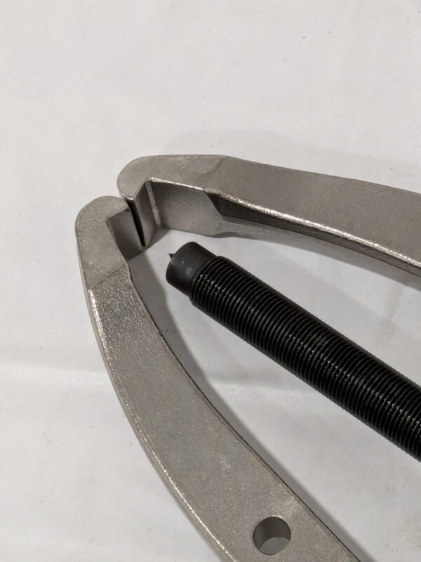 OTC Long Puller 9-1/2" Spread, 7 Ton Capacity, 1036