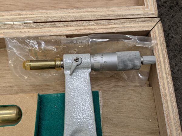 Mitutoyo Mechanical Outside Micrometer Set 30" - 36" 104-204 Incomplete