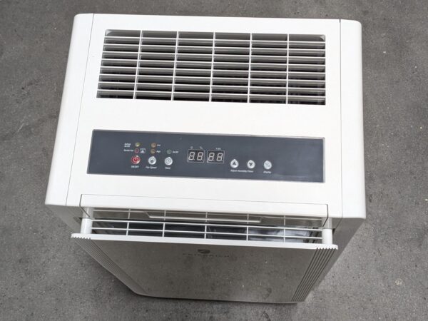 Friedrich Portable Dehumidifier w/ Drain Pump 50 Pint Cap. 115v Parts / Repair