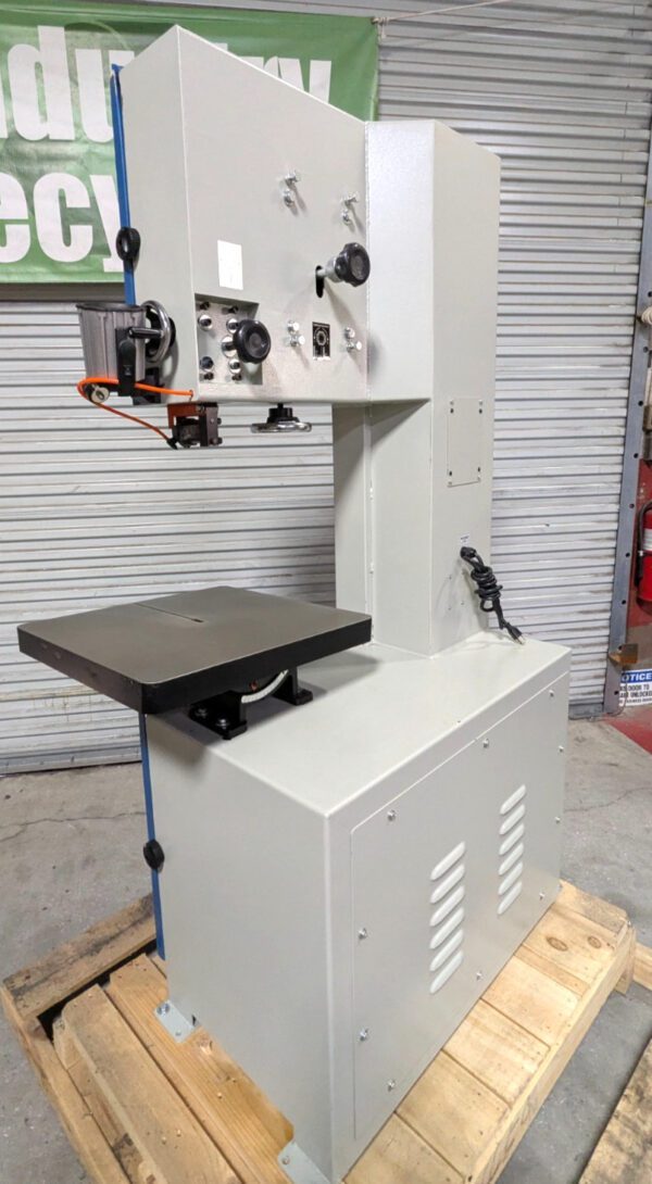 BAILEIGH Vertical Bandsaw BSV-18VS-V2 1HP 120V 1230389 *Shipping Damage*
