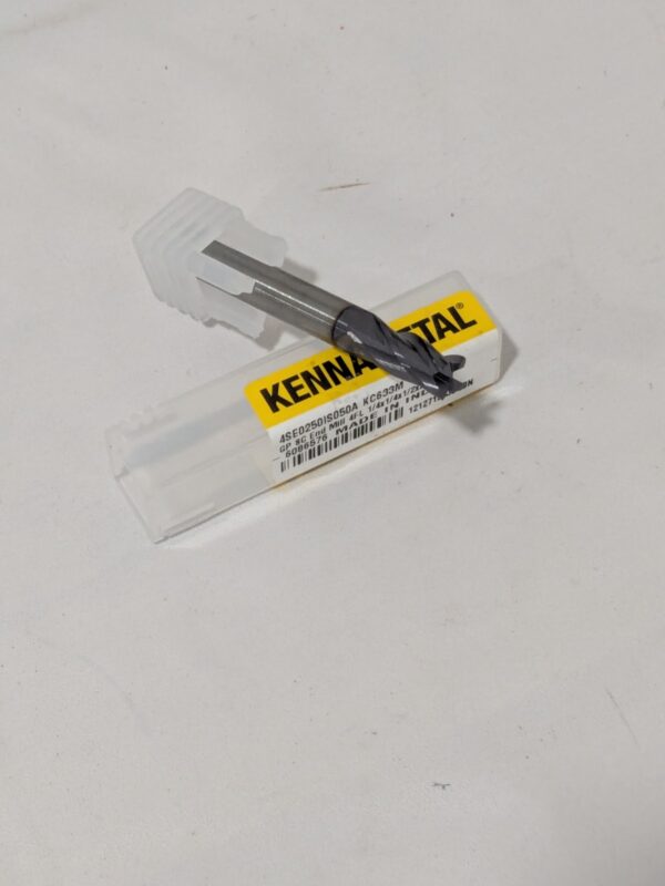 KENNAMETAL Square End Mill: 1/4" Dia, 1/2" LOC, 4 Flute 6086576