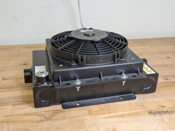 AKG Forced Air Oil Cooler 2 to 30 GPM 377 PSI Max. 12VDC Motor D10-12