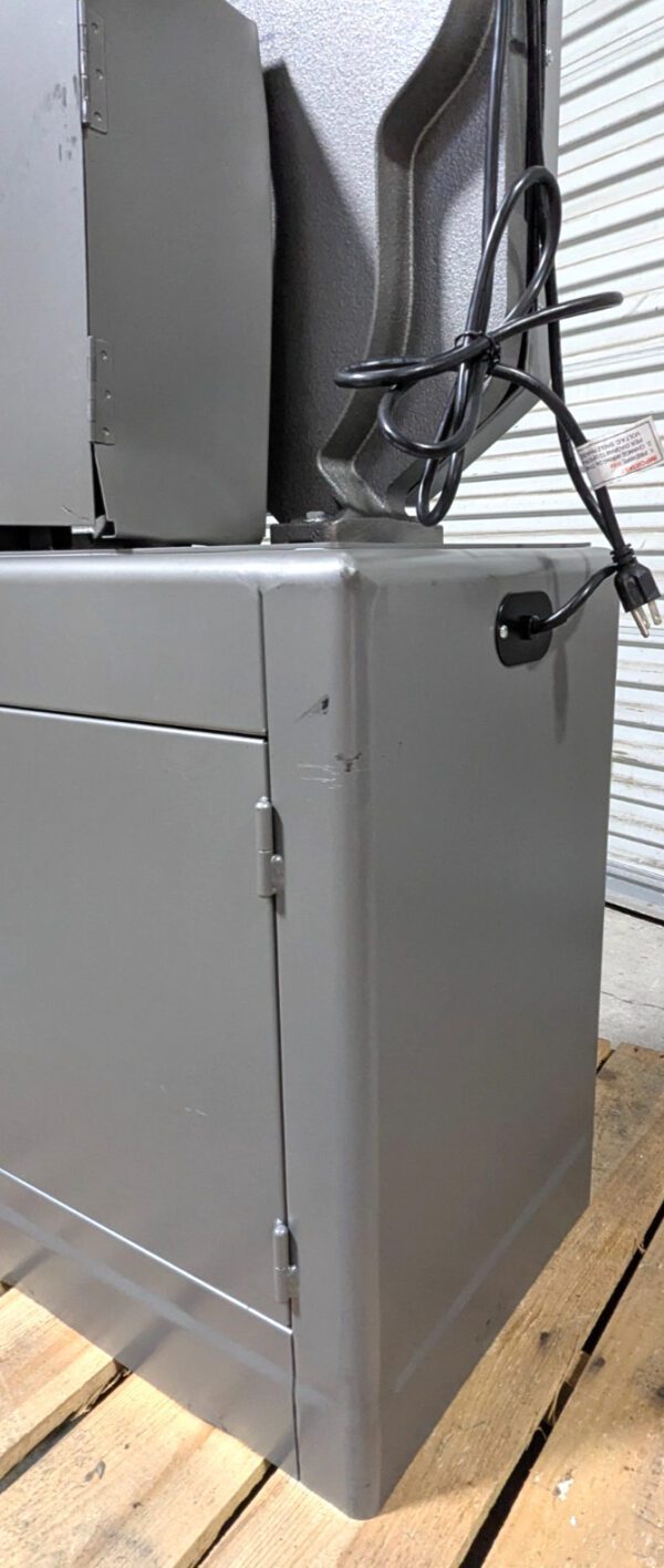 JET J-8201K 14" Vertical Bandsaw 1HP - 115/230V 1PH 414500 *Scratch & Dent*