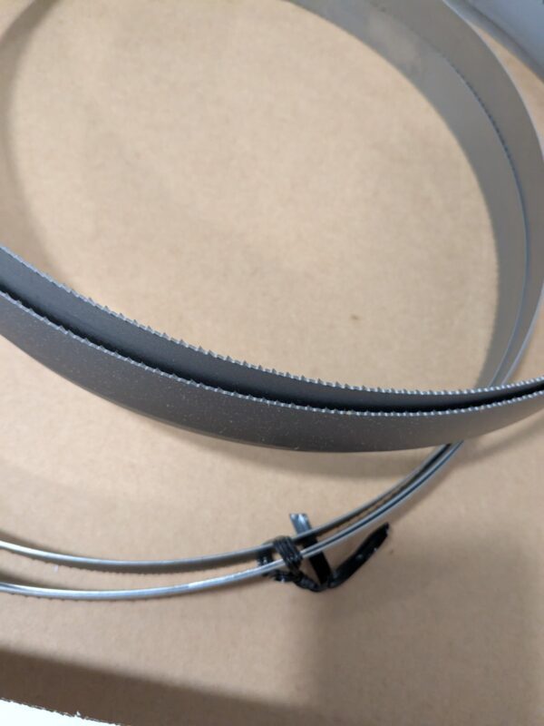 M.K. Morse Welded Bandsaw Blade 10' 10-1/2 L, 1" W, 10- 14 TPI Qty 2 3955131304