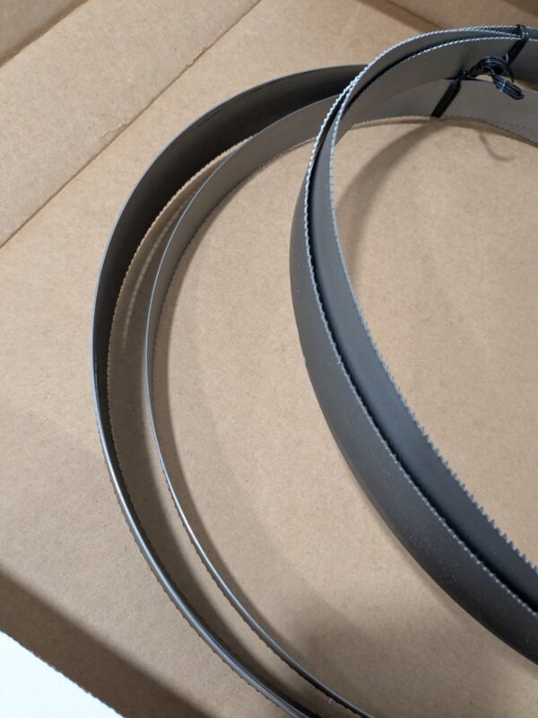 M.K. Morse Welded Bandsaw Blade 10' 10-1/2 L, 1" W, 10- 14 TPI Qty 2 3955131304