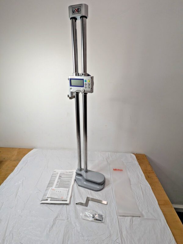 Mitutoyo Digimatic Height Gage 24"/600mm HDM-24" AX 192-672-10