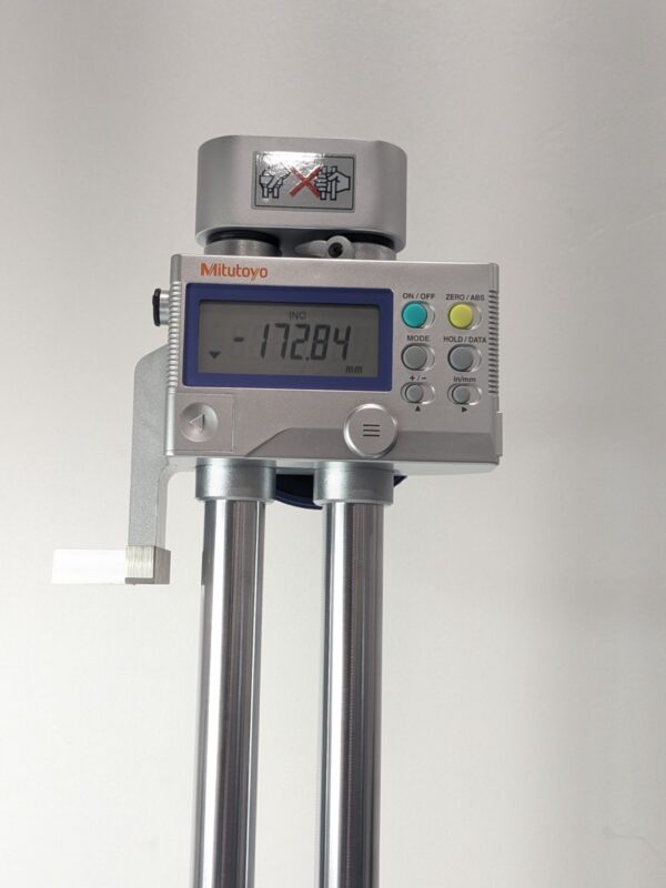 Mitutoyo Digimatic Height Gage 24"/600mm HDM-24" AX 192-672-10