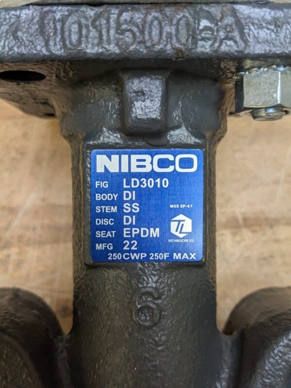 Nibco Ductile Iron Lug Type Butterfly Valve w/ Lever Lock Handle 6" Pipe NLG200K