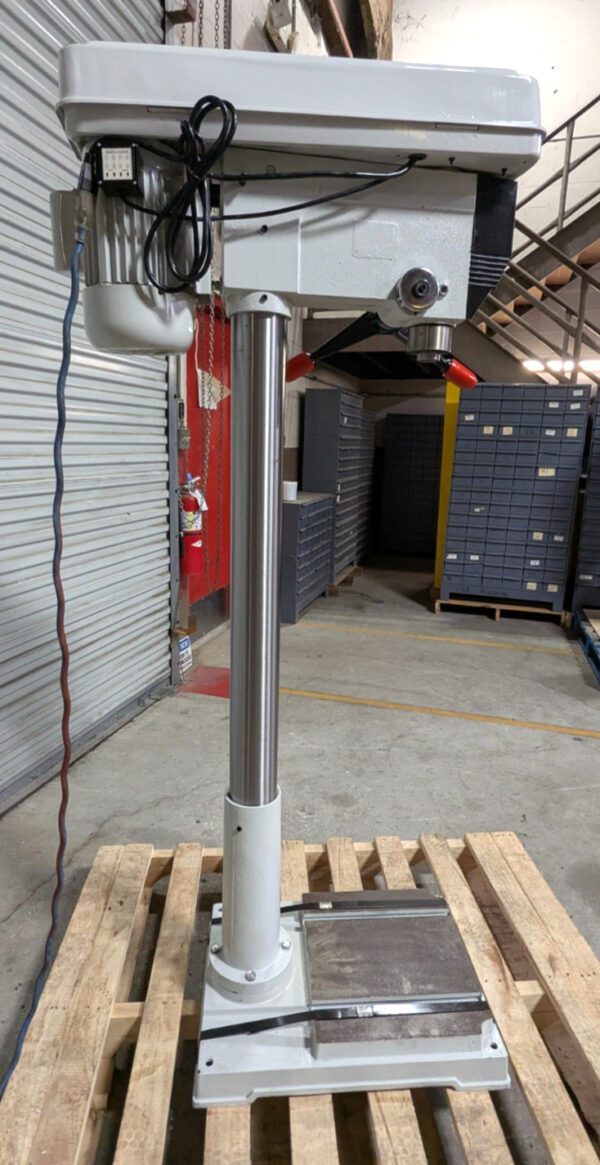 Enco Drill Press 20" 115V 1.5HP 12 Speed ZJ5132A *Incomplete Scratch & Dent*