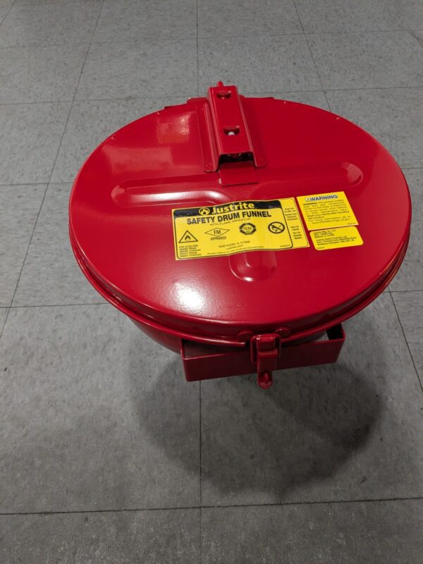 Justrite Self Closing Drum Funnel w/ Flame Arrester 10" H x 10-3/4" Dia 08207