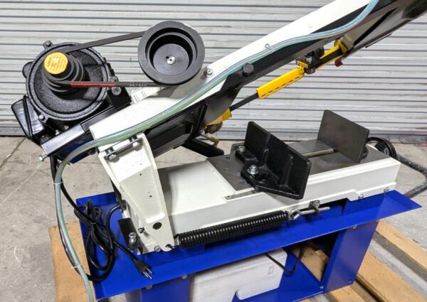 VECTRAX 7 x 12" Combo Horizontal & Vertical Bandsaw 115/230V *SCRATCH & DENT*