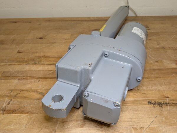 Duff Norton Electromechanical Linear Actuator w/ Limit Switch 12" Stroke 115v