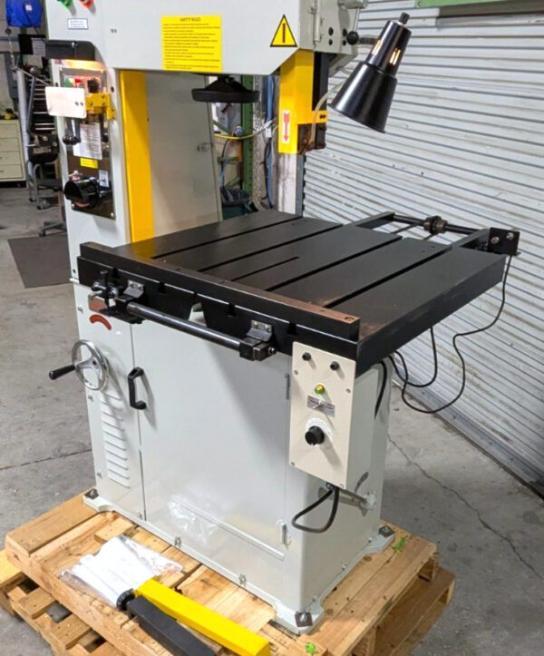 500D 20" Vertical Bandsaw W/Power Feed Table 220V 3PH *SCRATCH & DENT* *NICE!*