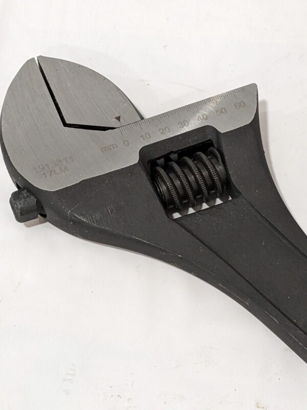 IRWIN Adjustable Wrench: 24" OAL, 2-1/2" Jaw Capacity 1913311