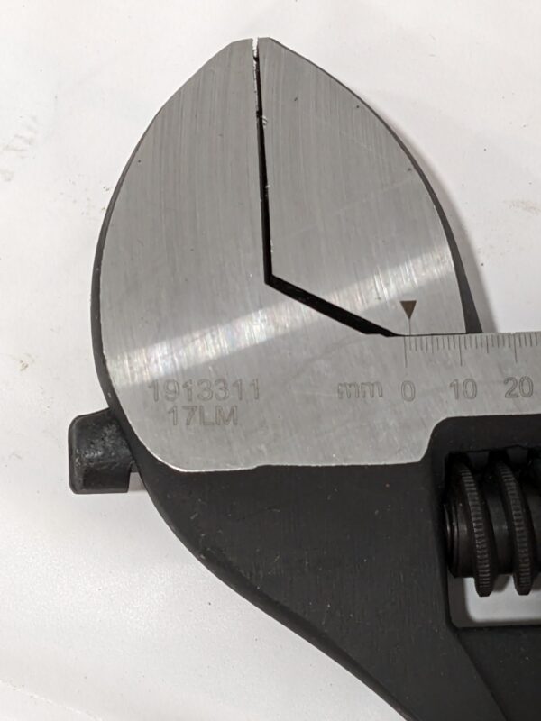 IRWIN Adjustable Wrench: 24" OAL, 2-1/2" Jaw Capacity 1913311
