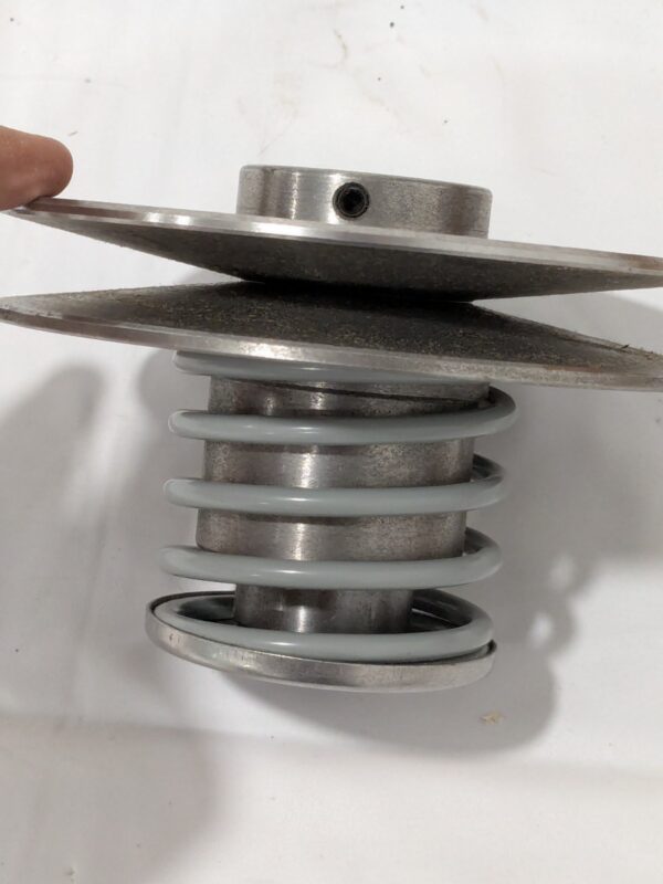 Lovejoy Spring Loaded Variable Speed Pulley 3-1/2" L 1.72" Min Pitch 68514427094