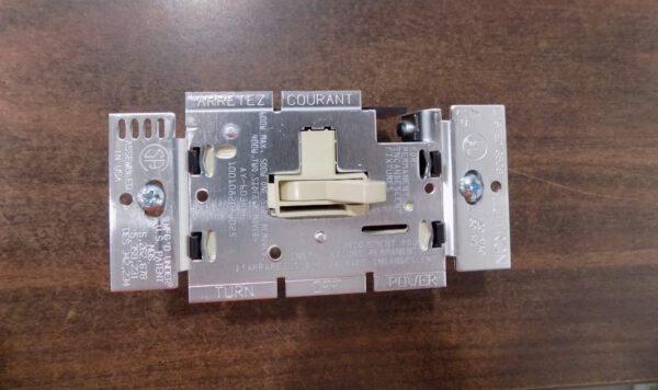 Lutron 3-way Preset On/Off Toggler-Switch Slide Dimmer AY-603PNL-IV Ivory