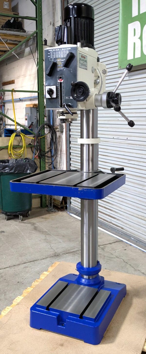 VECTRAX MILL / DRILL PRESS 1 hp 220 V 3ph 3MT RF-40HS/3 *Scratch & Dent*