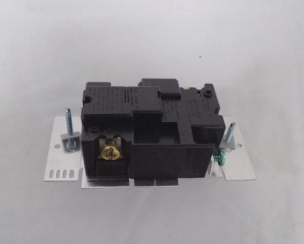 Lutron AYLV-603P-BL Magnetic Low Voltage Toggler Dimmer 600-Watt/3-Way Black