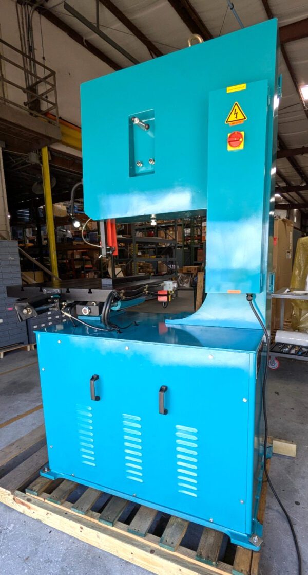 Clausing Kalamazoo 28 x 12 Vertical Bandsaw w/ Hydraulic Feed Table NEEDS REPAIR