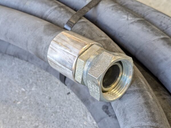 High Pressure Hose 50 Ft. x 1 In. Fitting 565 PSI Max. 98391125