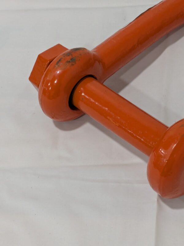 CM 1" Chain Shackle: Screw Pin, 19000 Working Load Limit M7154P