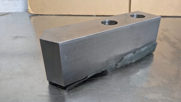 H&R MANUFACTURING Lathe Chuck Soft Jaws Serrated 2-1/2" x 8-1/2" HR-223-3.5-OP