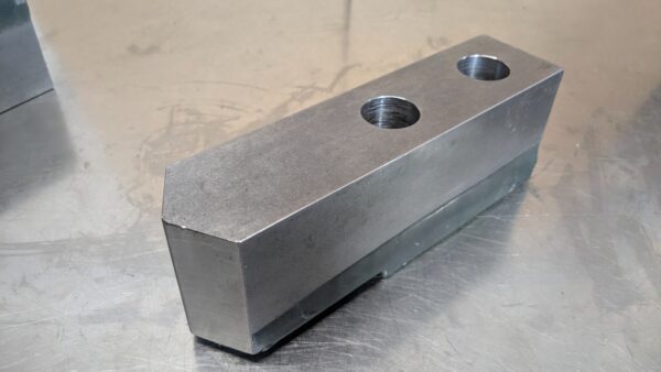H&R MANUFACTURING Lathe Chuck Soft Jaws Serrated 2-1/2" x 8-1/2" HR-223-3.5-OP