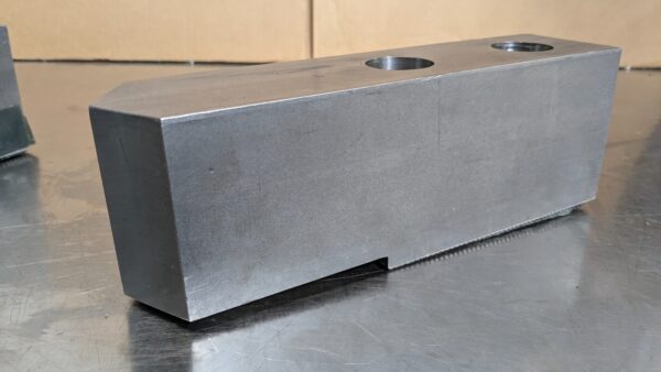 H&R MANUFACTURING Lathe Chuck Soft Jaws Serrated 2-1/2" x 8-1/2" HR-223-3.5-OP