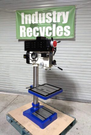 Vectrax Mill / Drill Machine 20" Swing 170 - 2000 RPM 220v 3ph *Scratch & Dent*