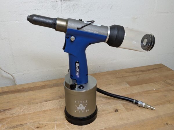 RIvet King Pneumatic Blind Rivet Tool Set 3/16" Max. Diameter RK8000-M
