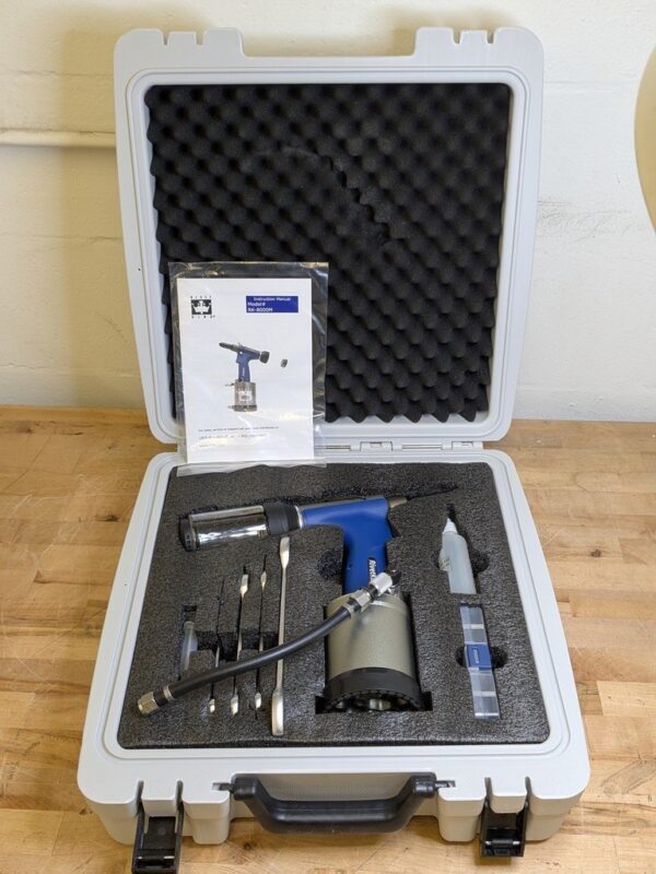 RIvet King Pneumatic Blind Rivet Tool Set 3/16" Max. Diameter RK8000-M