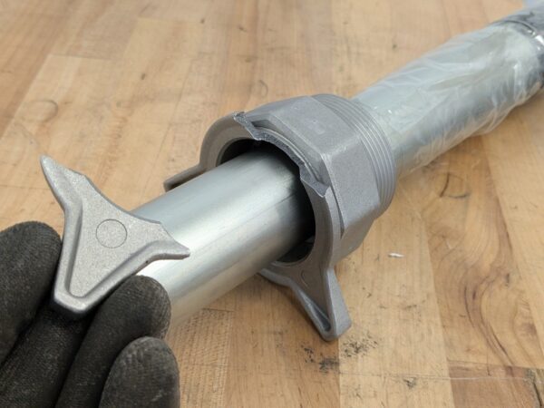 Pro Lube Air Operated Oil Pump for 55 Gal. Drums 3.7 Gal/min. 3:1 Ratio Damaged