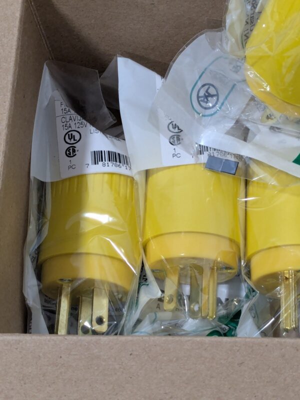 Bryant Electric Straight Blade Plug: 5-15P, 125VAC, Yellow Box of 6 5965BY