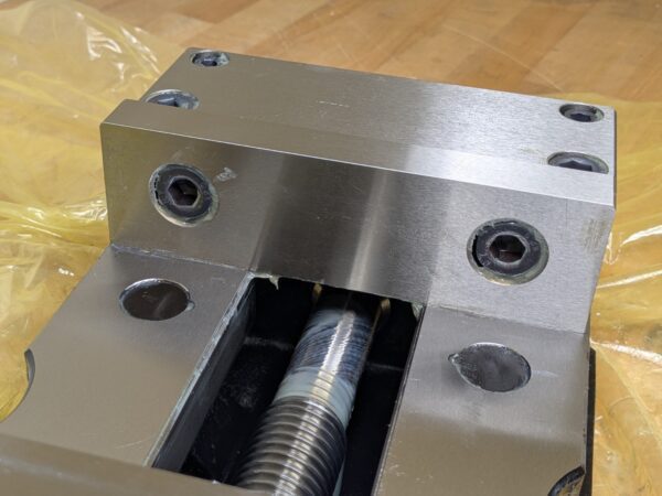 GS Tooling Precision Milling Machine Vise 6" Jaw Width 9" Opening 327320