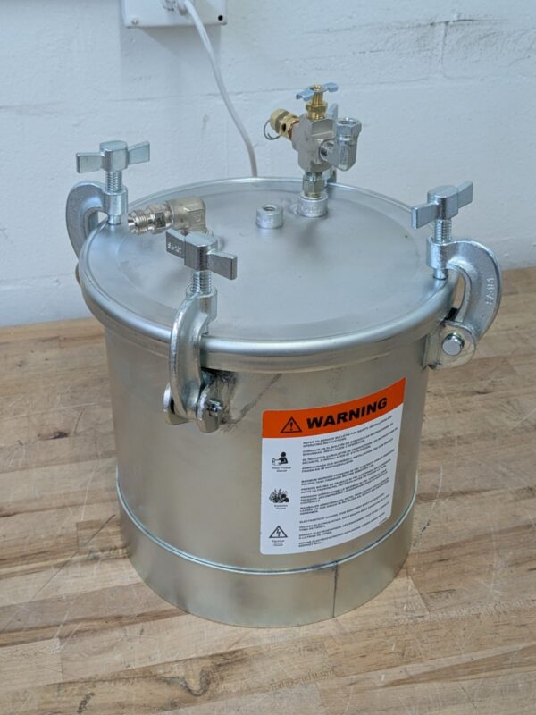 Binks Pressure Tank for Paint Sprayer 2.8 Gal. Zinc Plated Steel 83C-210