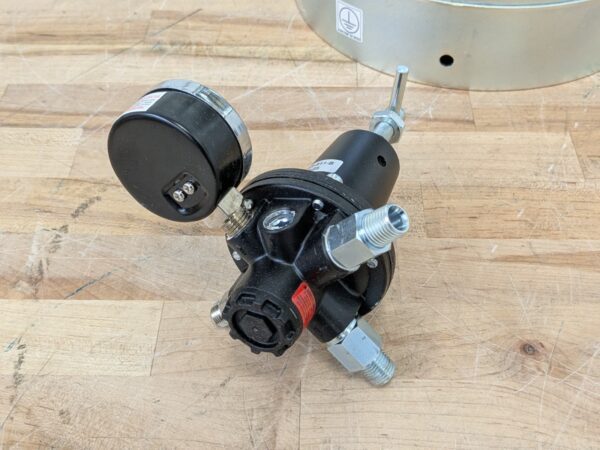 Binks Pressure Tank for Paint Sprayer 2.8 Gal. Zinc Plated Steel 83C-210