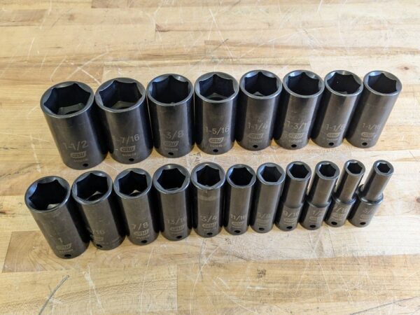 Gearwrench 209-Piece Master Impact Socket Set 6-Point SAE/Metric Standard/Deep