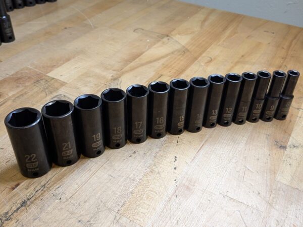 Gearwrench 209-Piece Master Impact Socket Set 6-Point SAE/Metric Standard/Deep