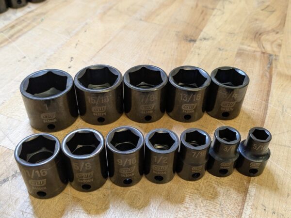 Gearwrench 209-Piece Master Impact Socket Set 6-Point SAE/Metric Standard/Deep