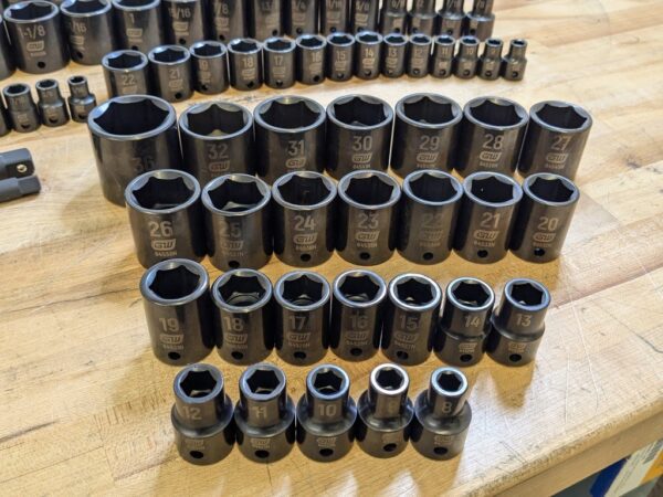 Gearwrench 209-Piece Master Impact Socket Set 6-Point SAE/Metric Standard/Deep