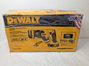 DeWALT 20V MAX XR Brushless Compact Reciprocating Saw Kit DCS367P1