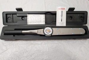 Proto 1/2" Drive Dial Torque Wrench 21-1/2" OAL 0 to 175 Ft/Lb J6121F
