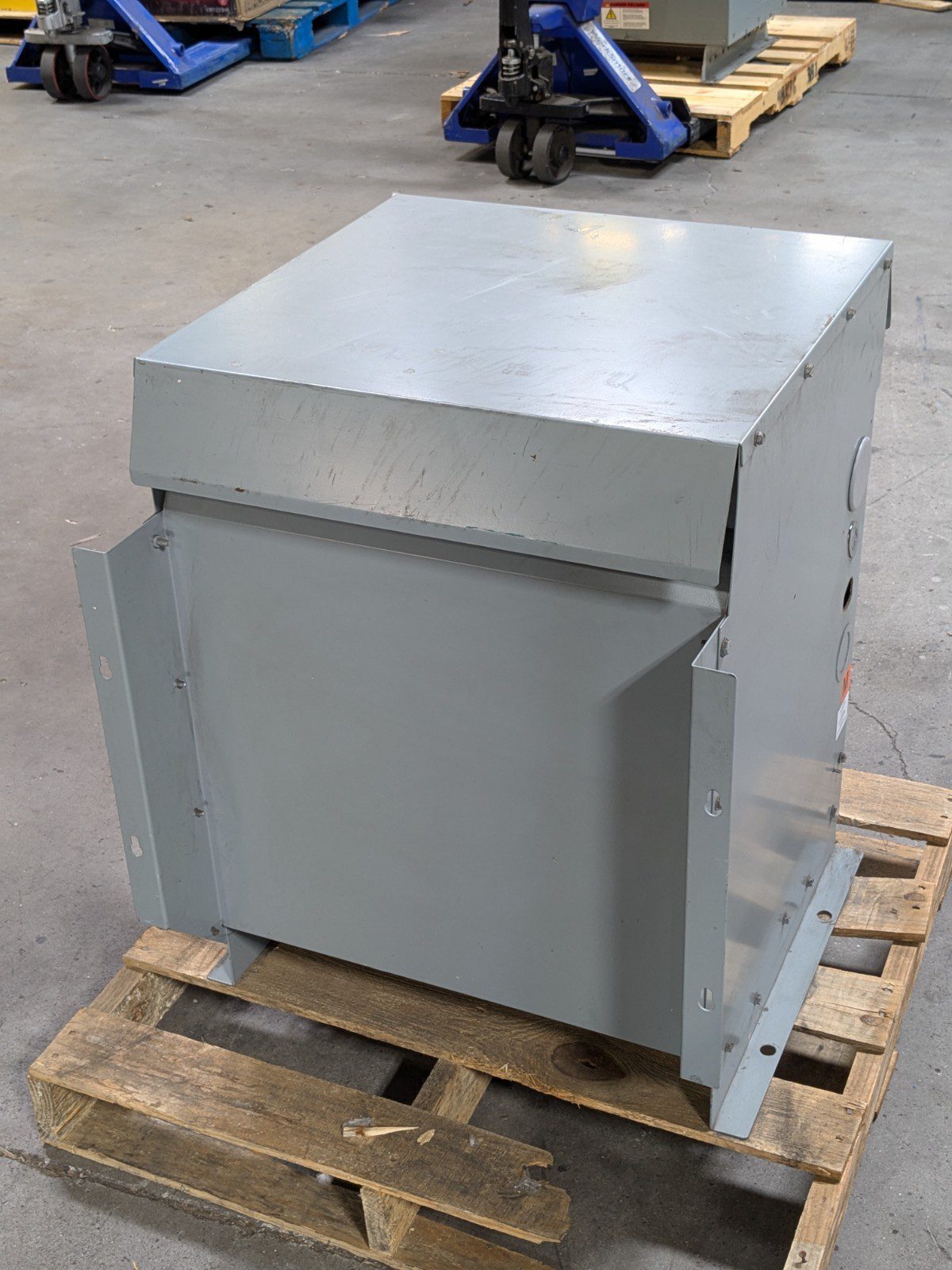 Hammond 30kVA Dry Type Power Transformer 3Ph 480Y/277V NMK030BK Parts / Repair