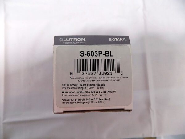 Lutron S-603P-BL Skylark 600W 3-Way Preset Dimmer w/Rocker Switch Gloss Black