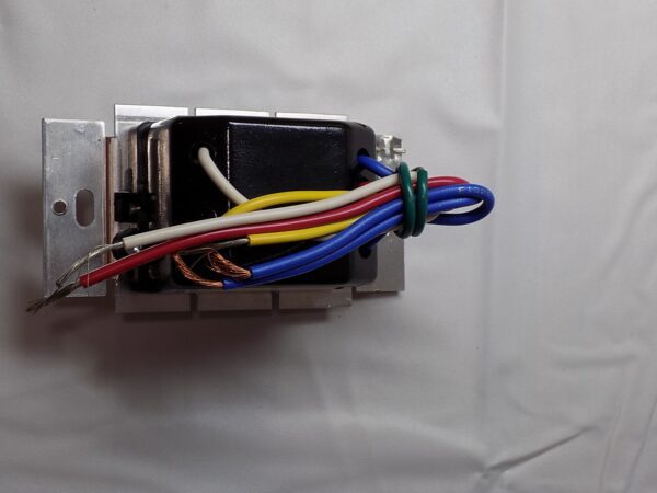 Lutron SF-103P-BR Skylark 1000W 3-Way Preset Dimmer w/Rocker Switch Brown